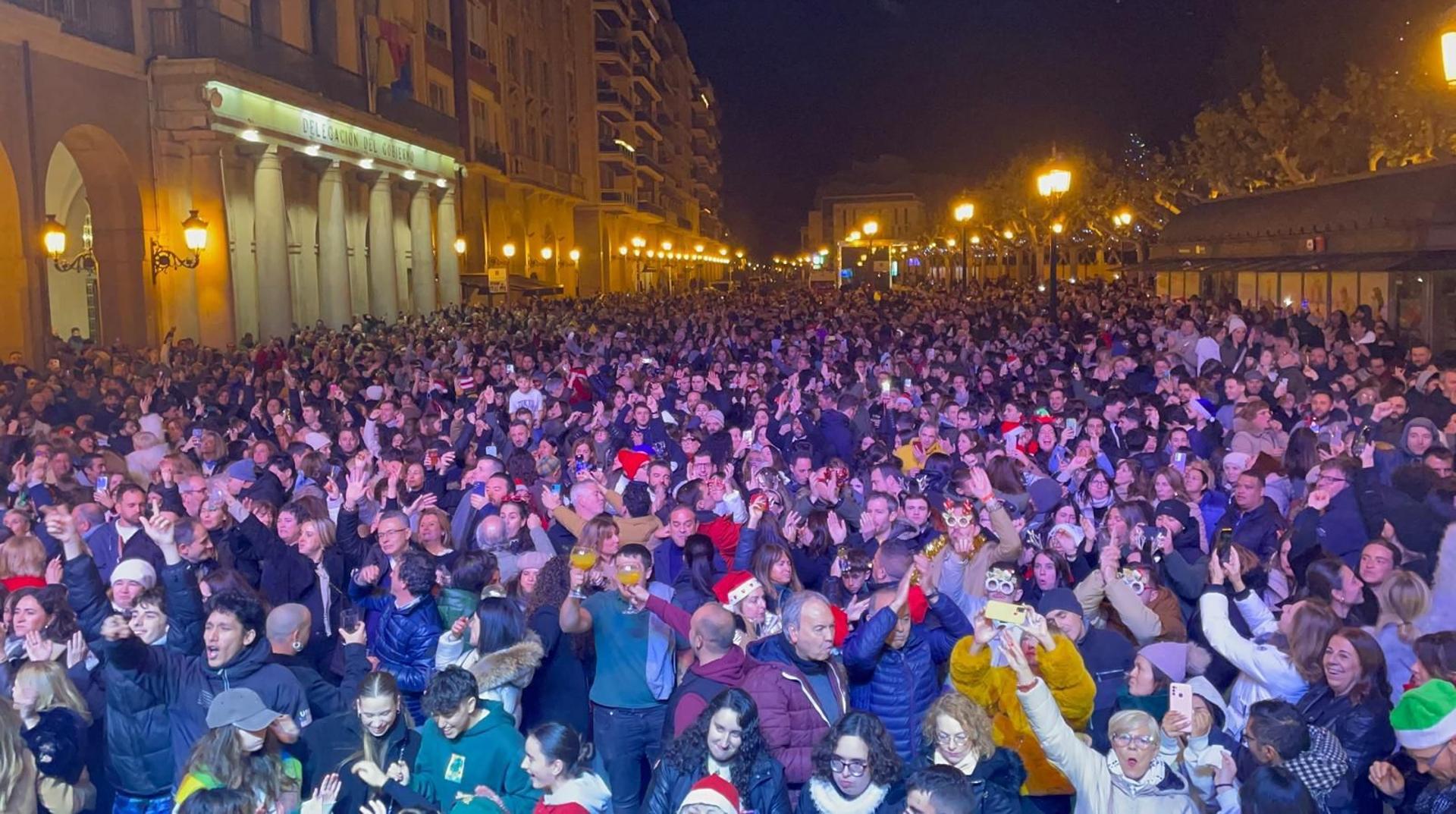 Las mejores imágenes de la primera fiesta preúvas de Logroño La Rioja